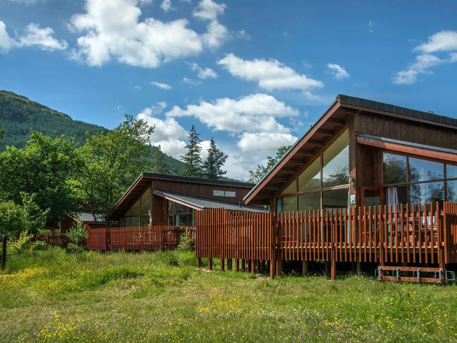 Ardgartan Argyll Cabins - Forest Holidays Arrochar Exterior photo