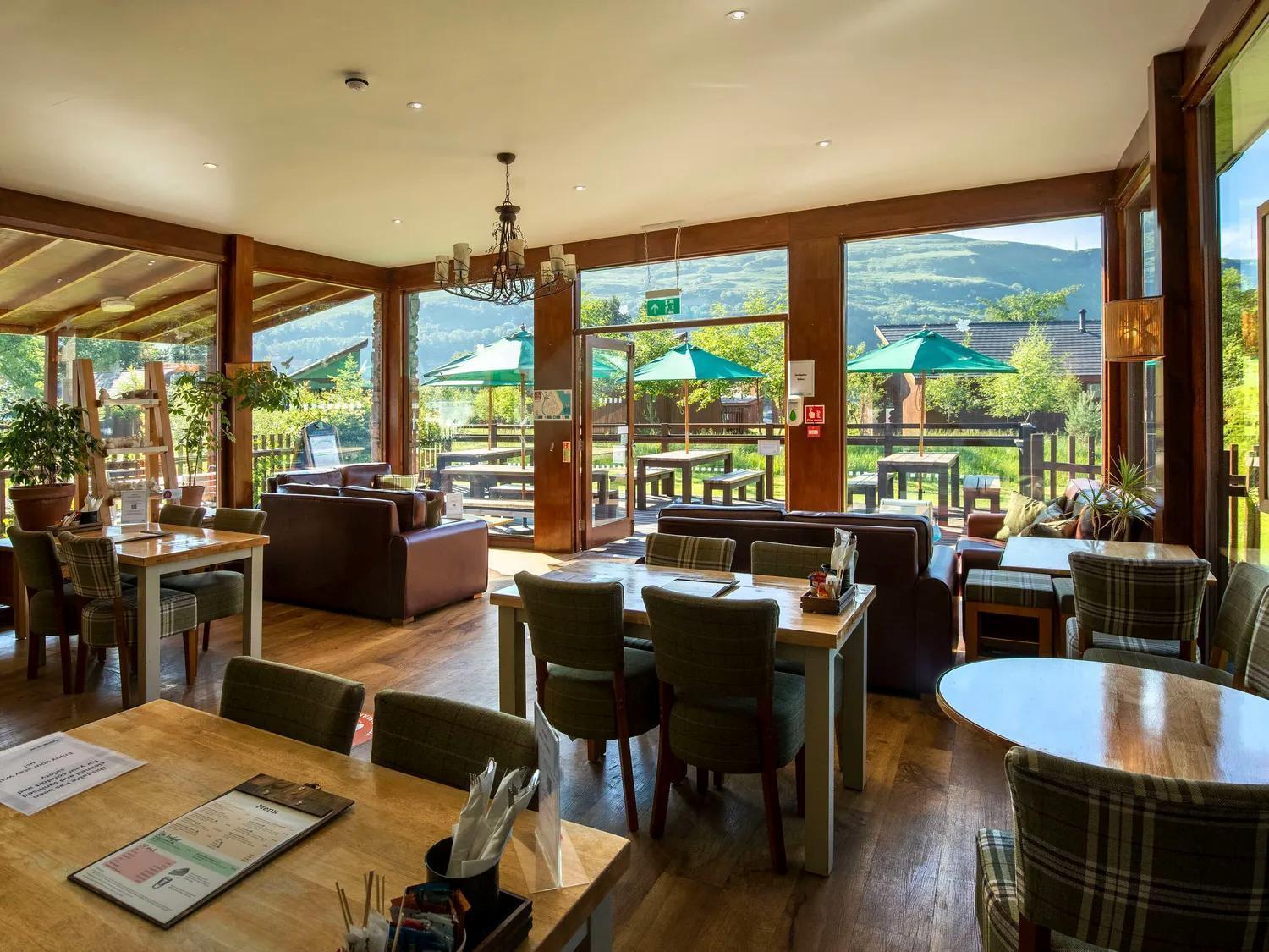 Ardgartan Argyll Cabins - Forest Holidays Arrochar Exterior photo
